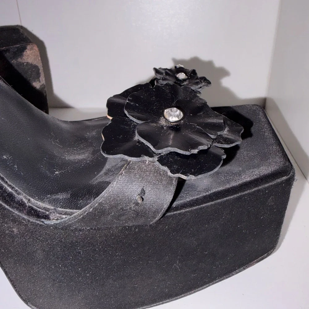 Versace Black Satin Floral Crystal Platform Sandals Medusa Block Heel Size 40